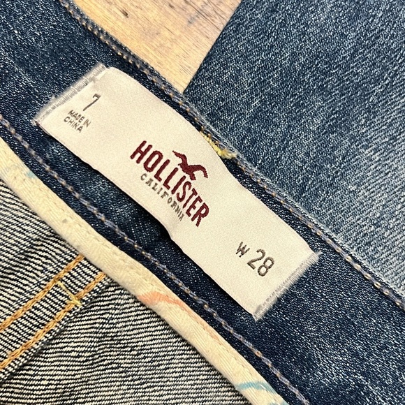 Hollister Jr. Cropped Boyfriend Relaxed Distressed Denim Jeans size 7 - Picture 8 of 12